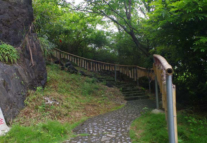 藍(lán)線盈電子惠州2日游登山小道